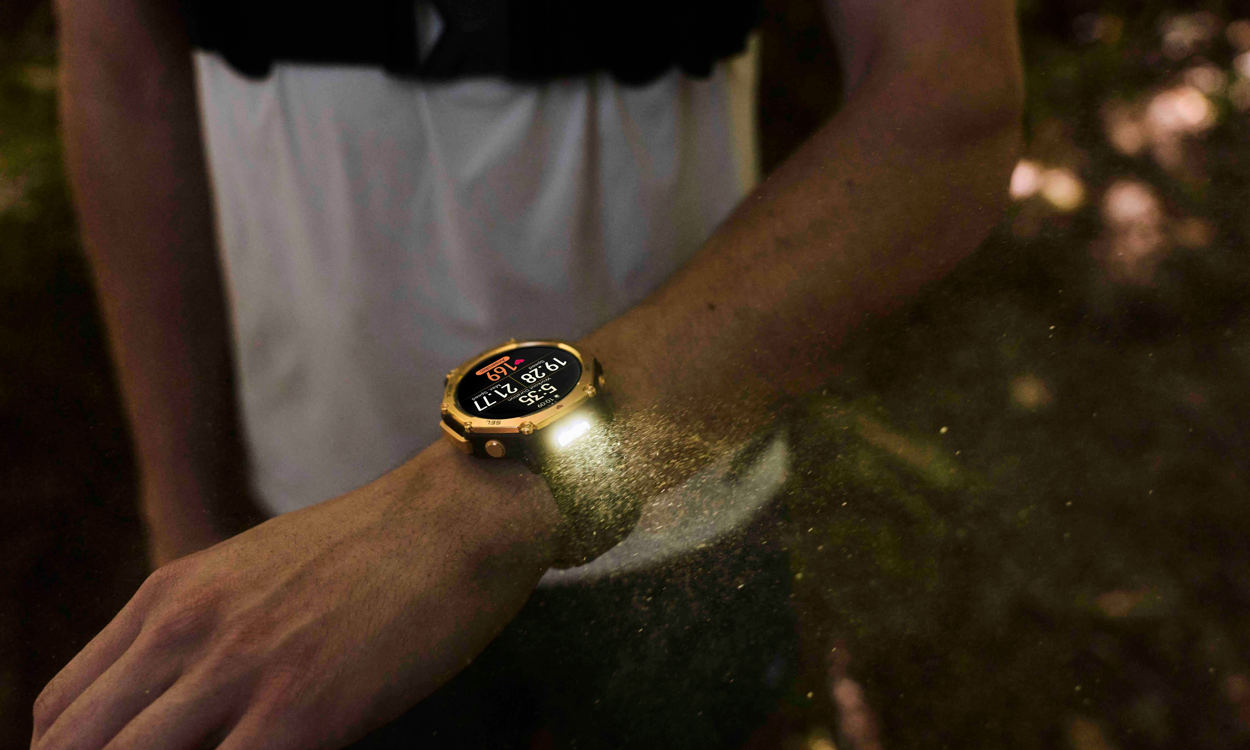 How to Use the LED Flashlight on Amazfit T-Rex 3 Pro